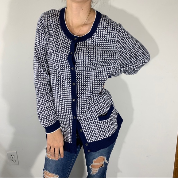 BossGirl Cardigans - Picture 2 of 3